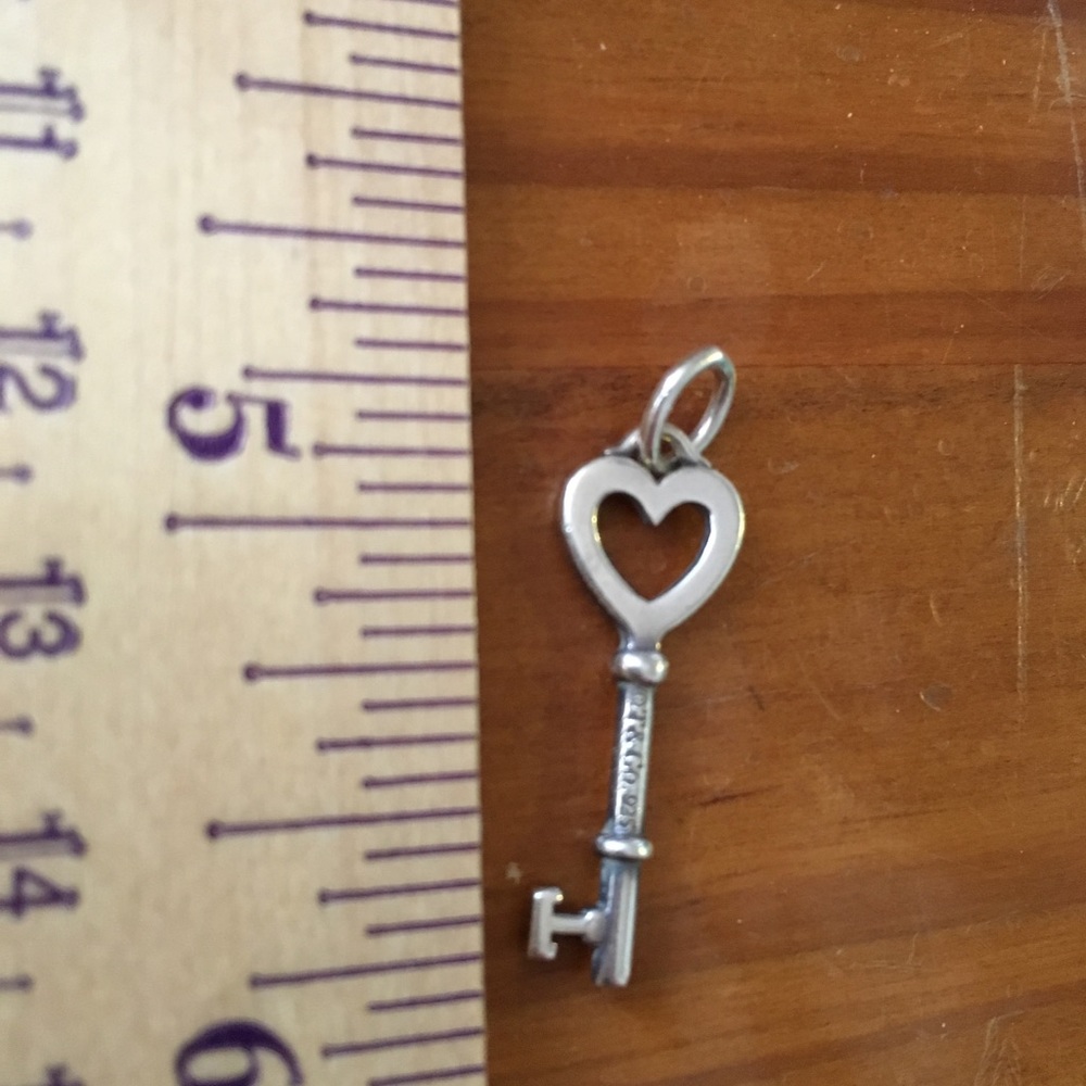 Authentic Tiffany and Co. 925 pendant